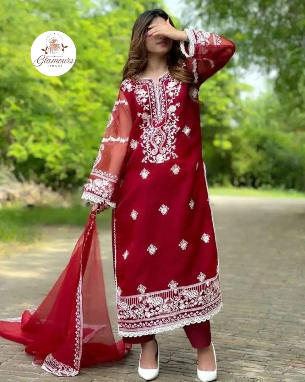 Glamours Libaas Collection 3PC - Heavy Embroidered Organza Long Shirt with Lace Work, Embroidered Dupatta & Crepe Trouser