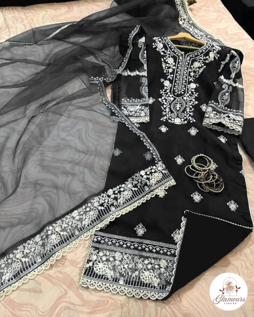Glamours Libaas Collection 3PC - Heavy Embroidered Organza Long Shirt with Lace Work, Embroidered Dupatta & Crepe Trouser